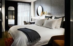 Quality Hotel Downtowner on Lygon Melbourne